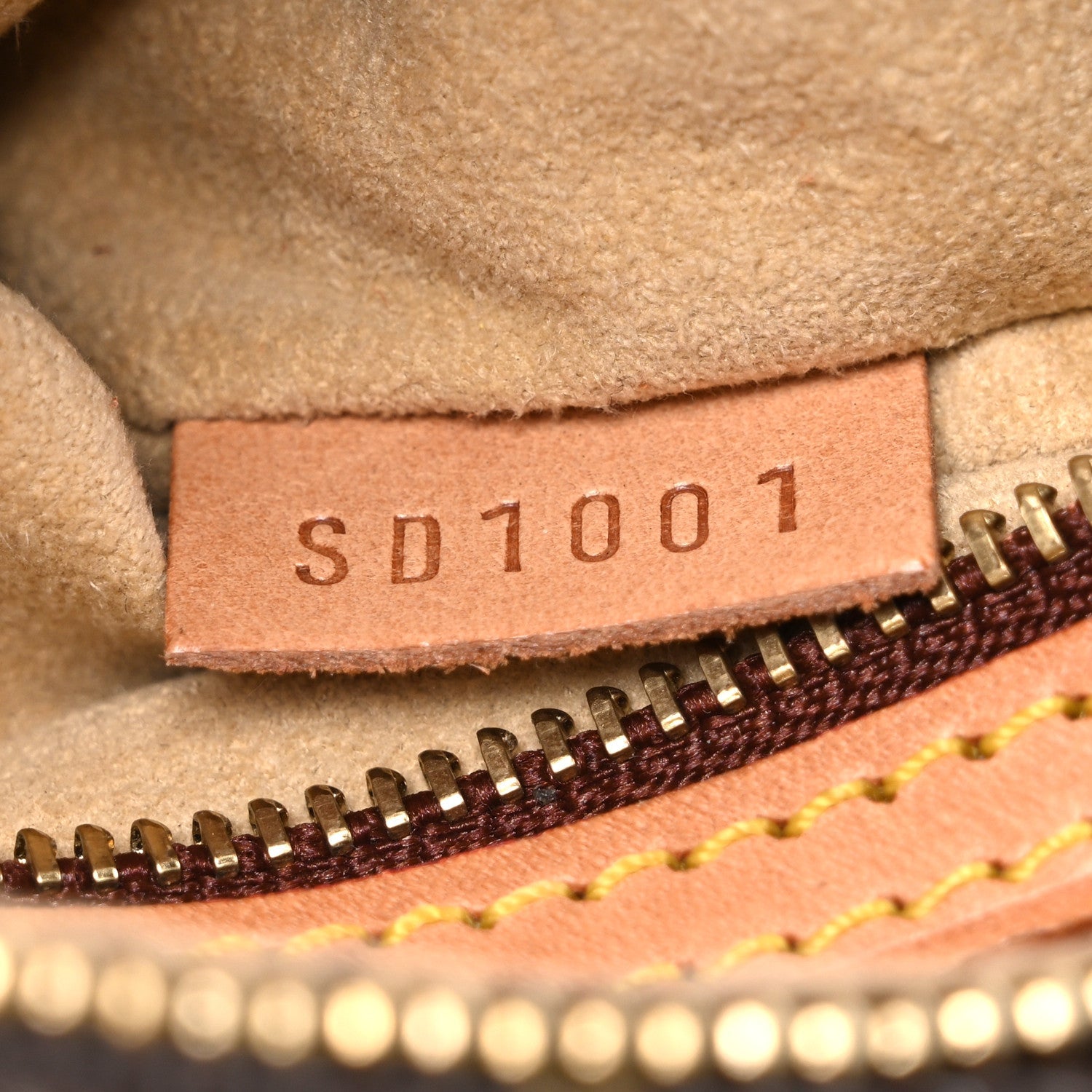 Monogram Looping MM