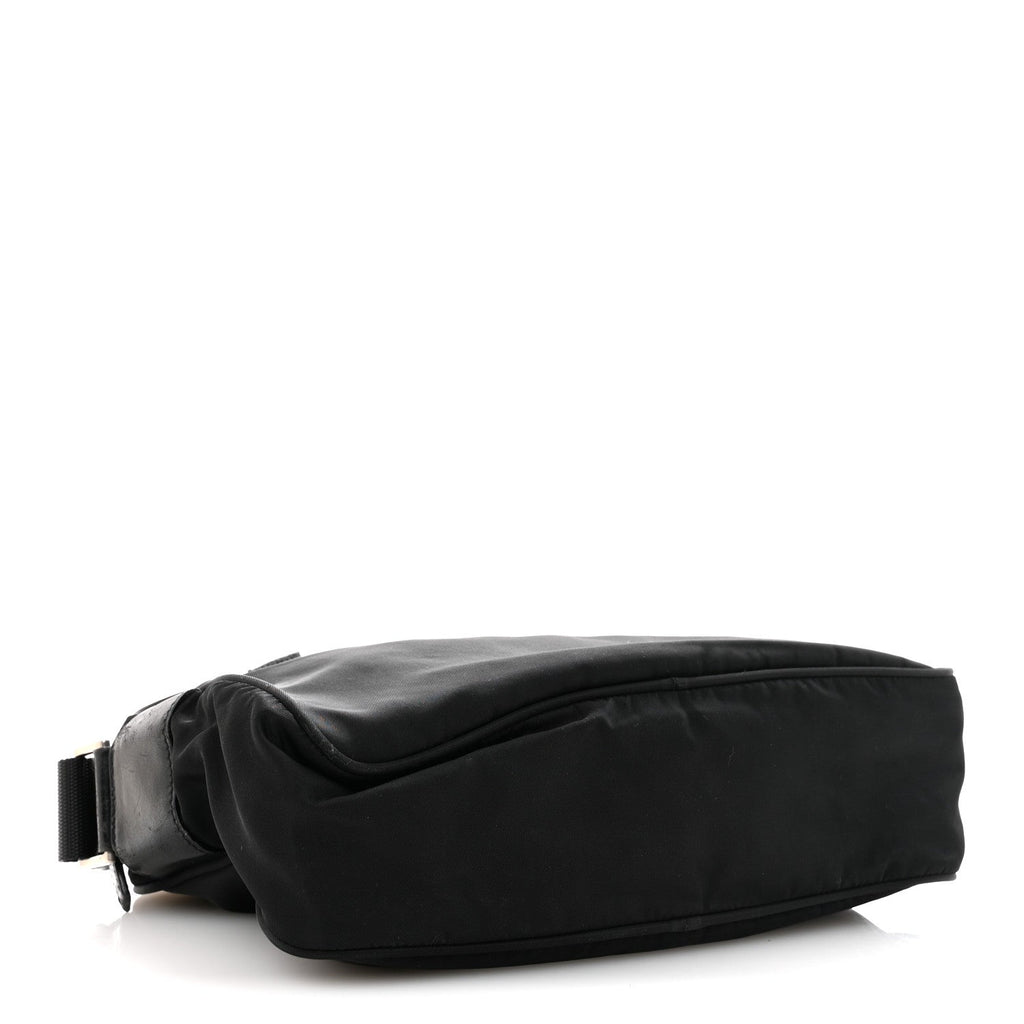 Nylon Vela Messenger Bag Black