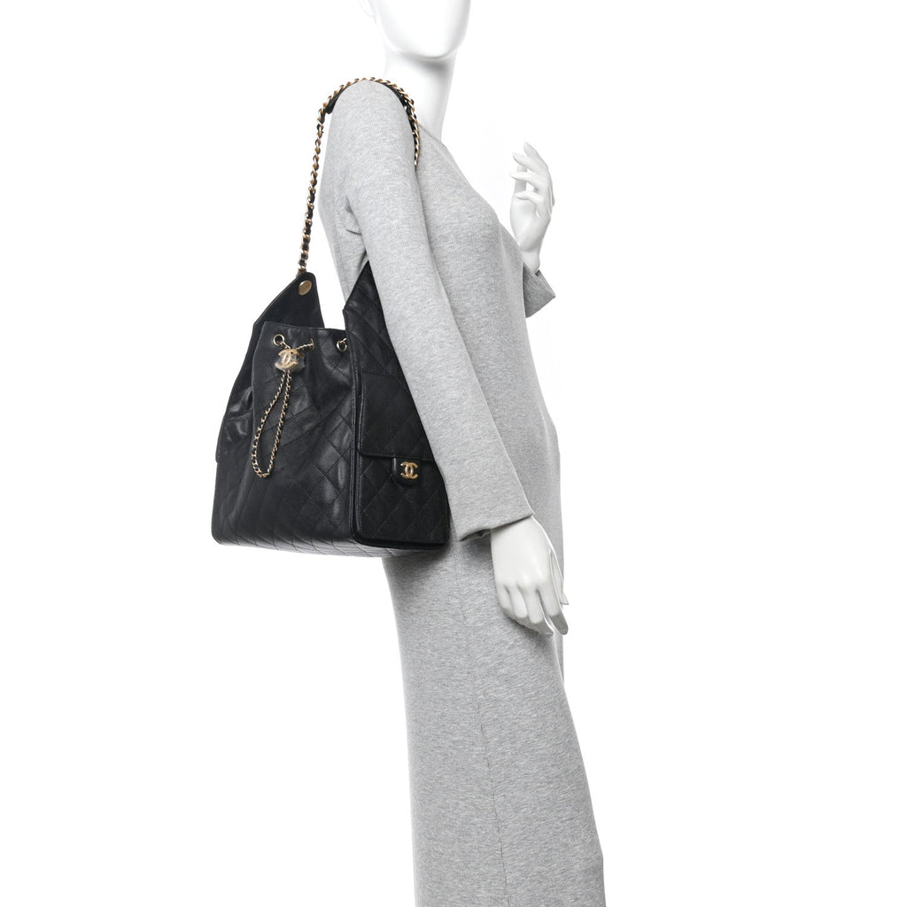 Caviar Quilted Medium Chanel 25 Handbag Black