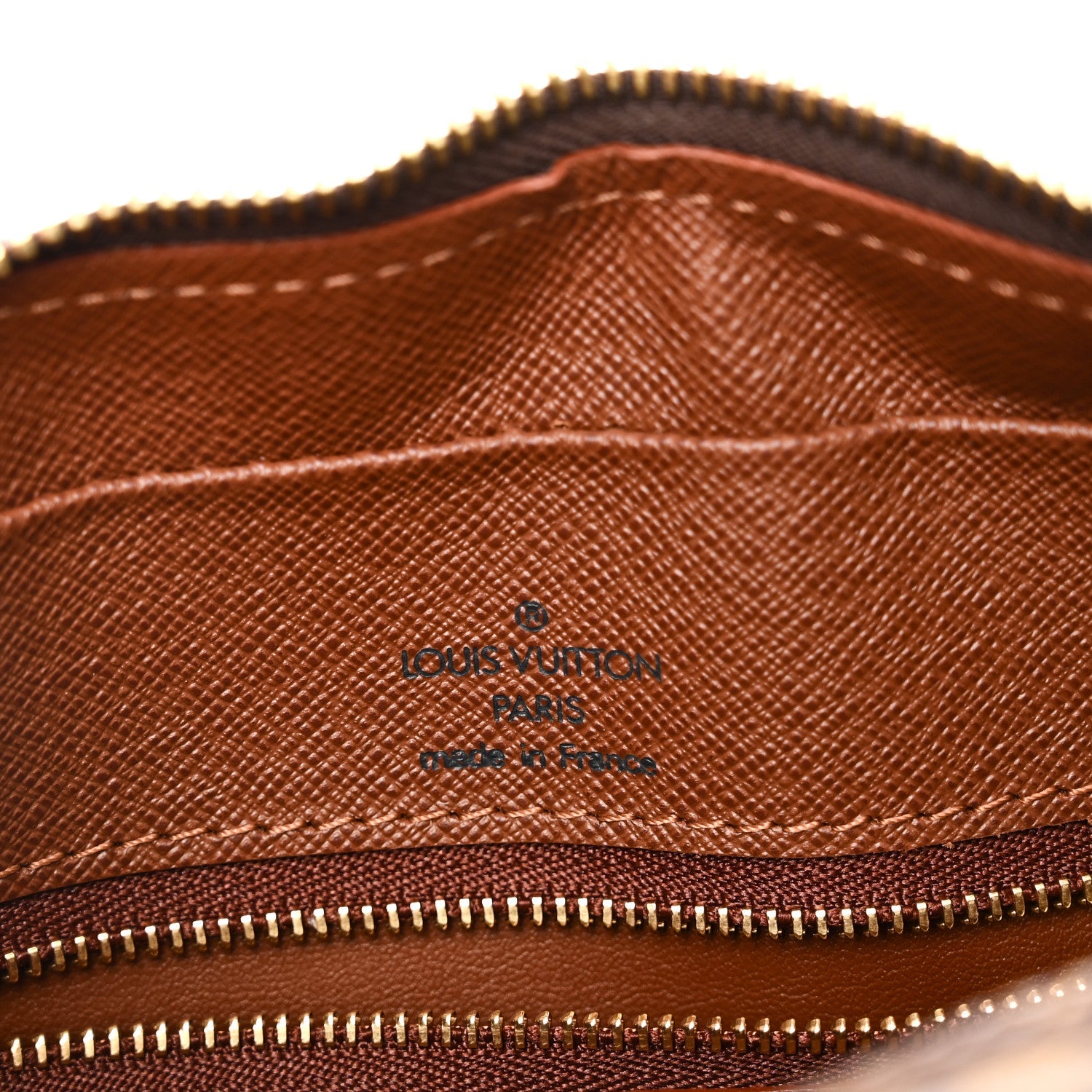Monogram Nil 28