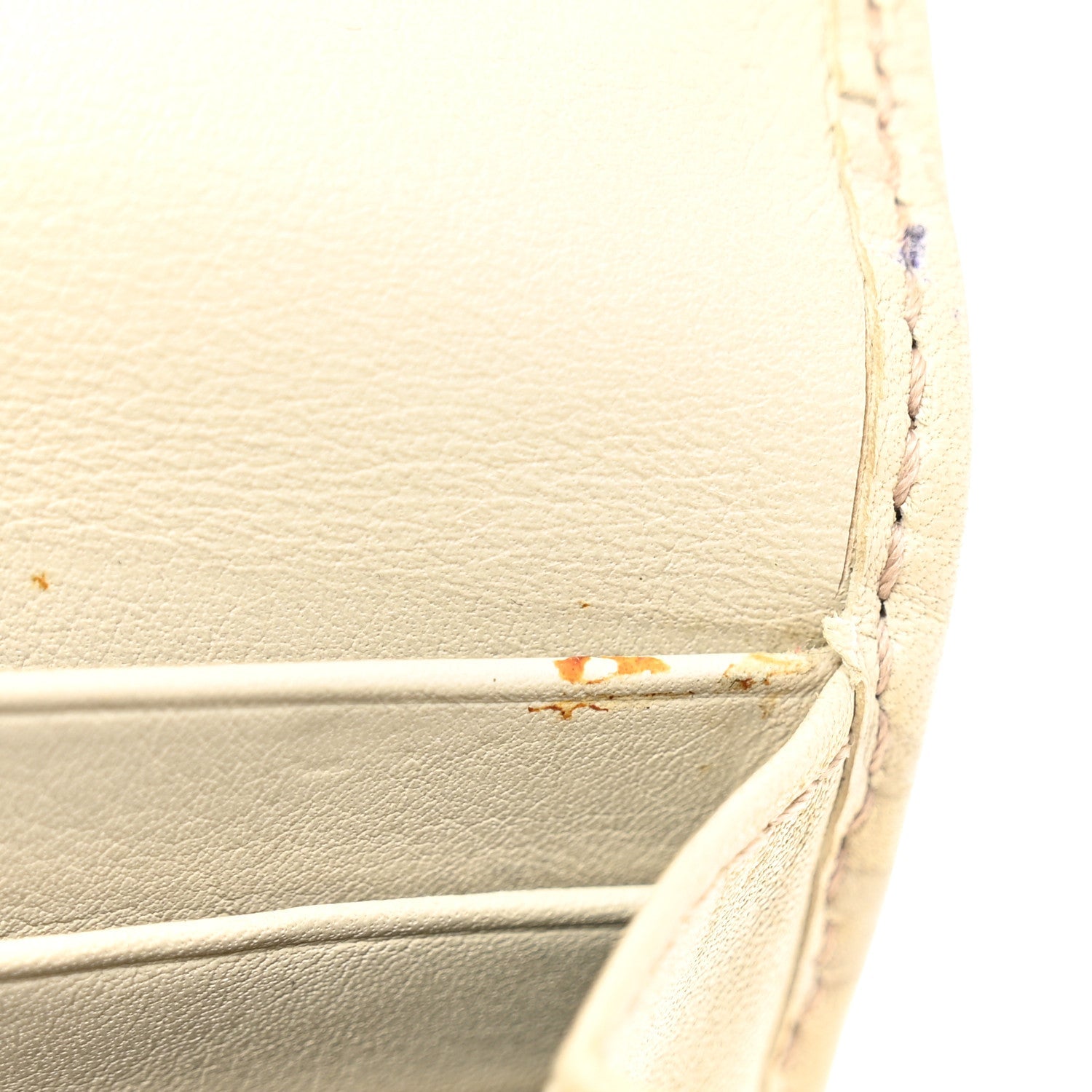 Shangai Calfskin Lovely Heart Continental Wallet Off White