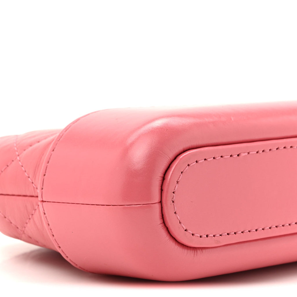 Aged Calfskin Quilted Small Gabrielle Clutch With Chain Pink