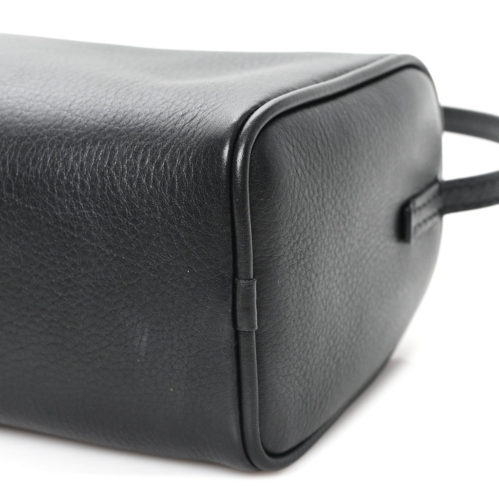 Grained Calfskin 90's Bag Black