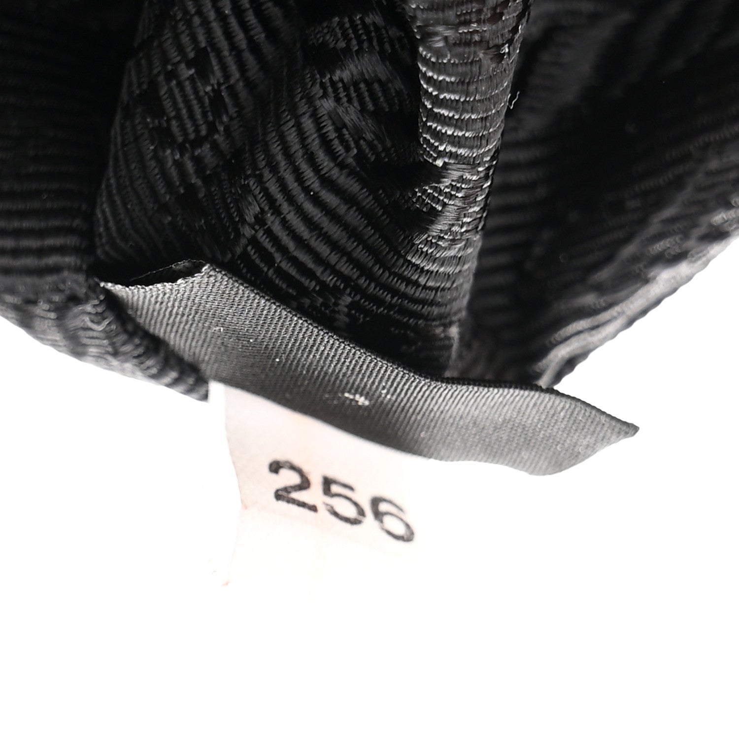 Saffiano Lux Re-Edition 2005 Shoulder Bag Black