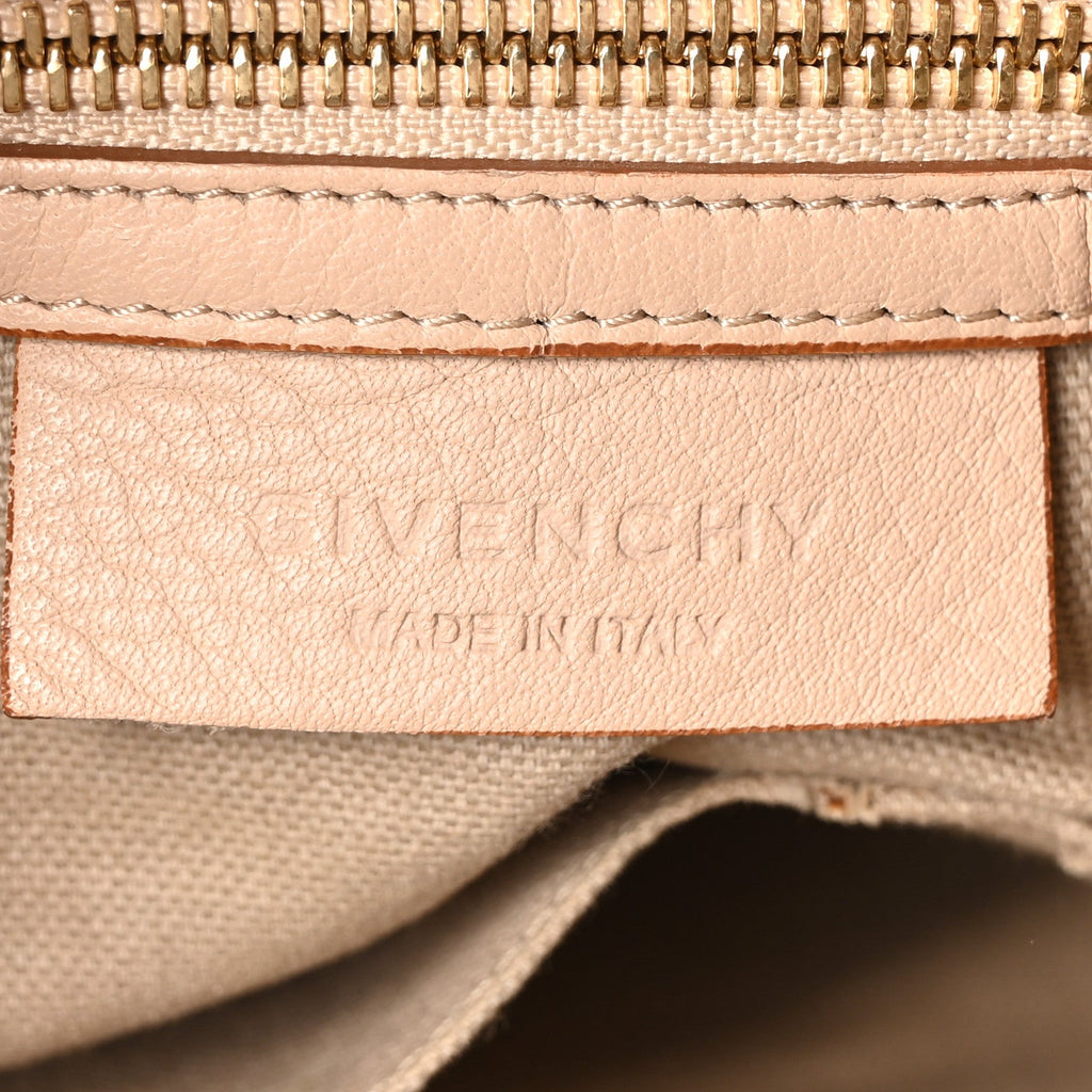Bubble Calfskin Studded Pandora Light Beige