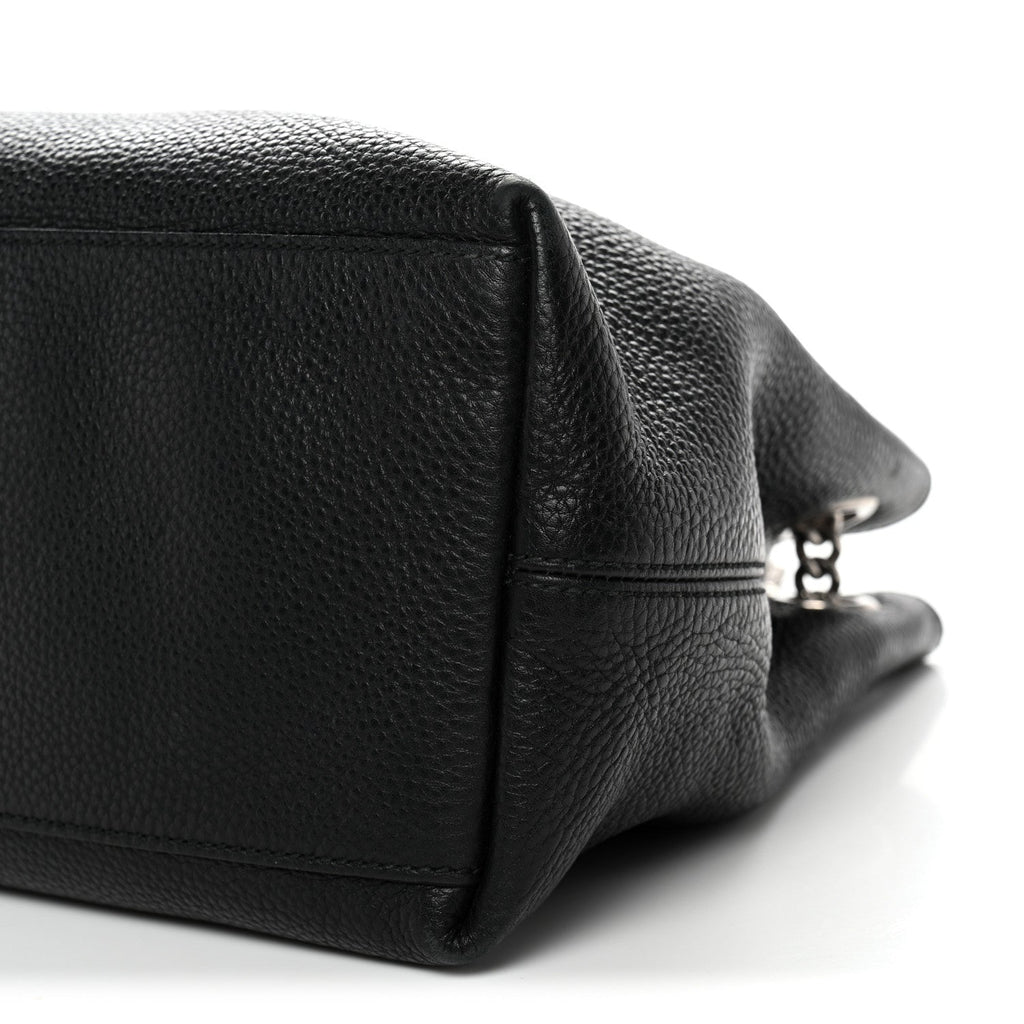 Pebbled Calfskin Studded Medium Soho Chain Shoulder Bag Black