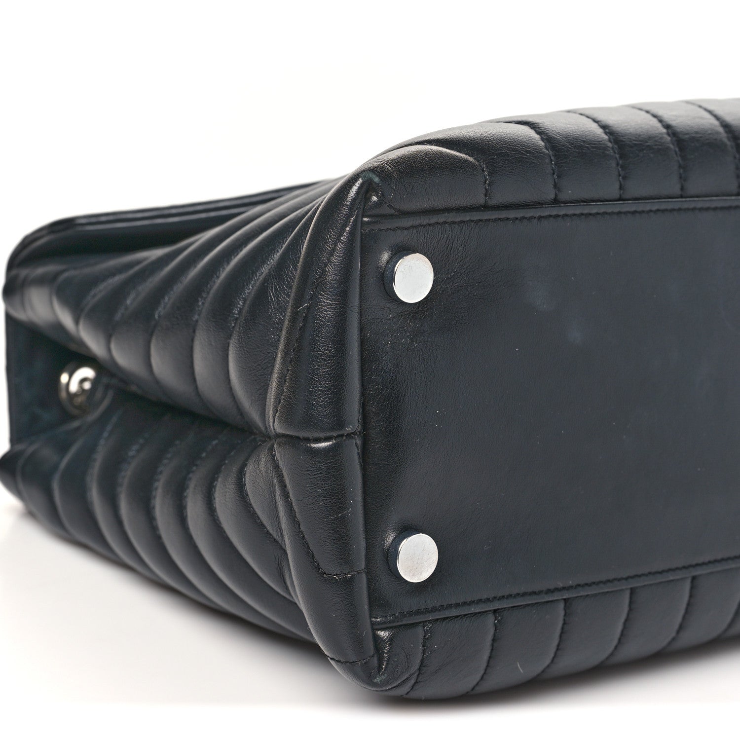 Calfskin Y Quilted Monogram Large Loulou Chain Satchel Black
