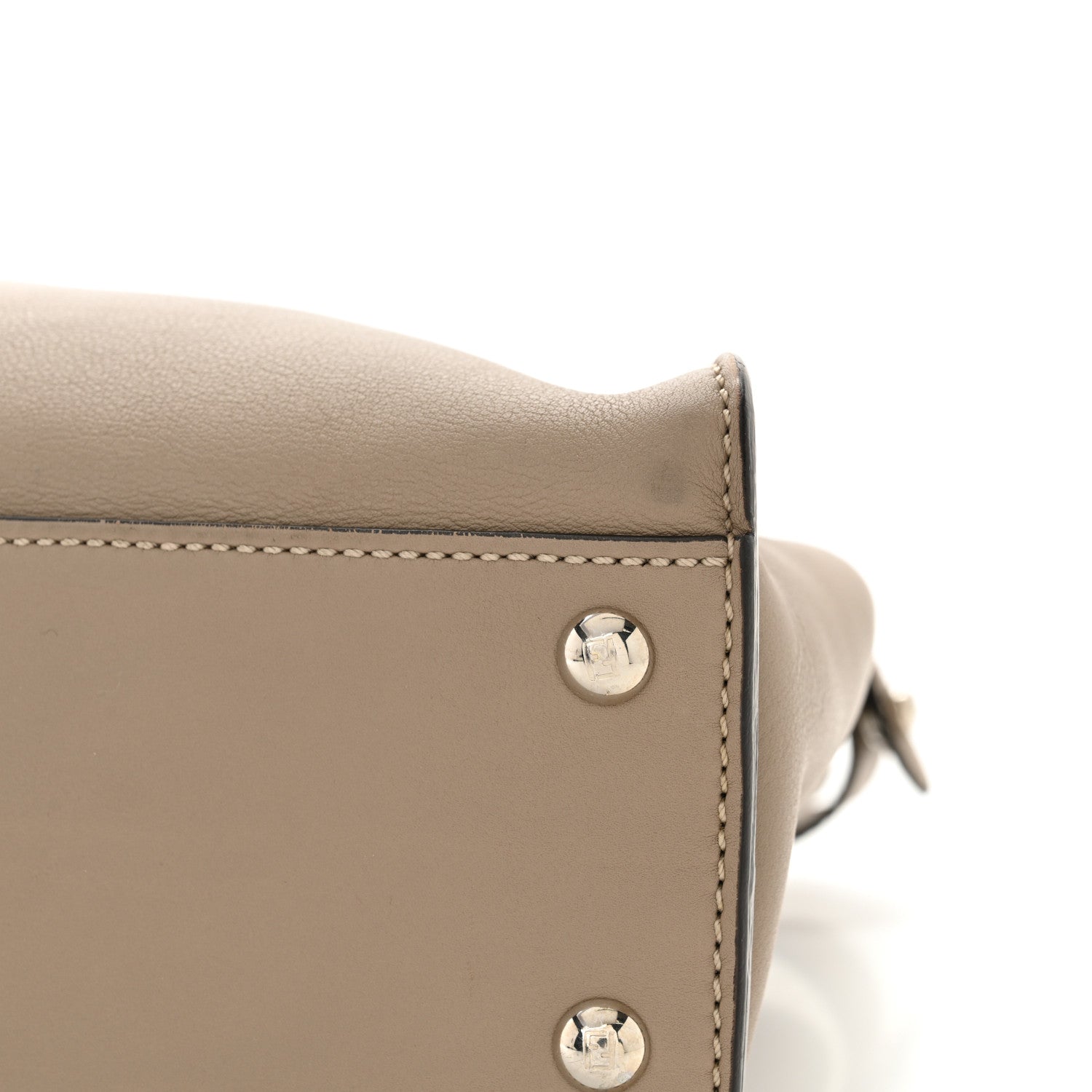 Vitello Seta Shiny Nappa Elaphe Medium Peekaboo Iconic Satchel Tortora Natural Ebano