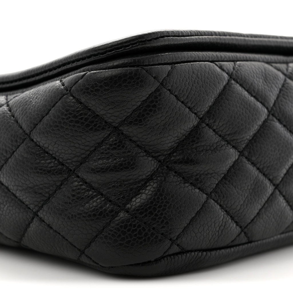 Caviar Medium Timeless CC Flap Black