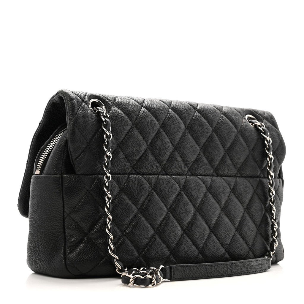 Caviar Quilted Jumbo Easy Flap Black