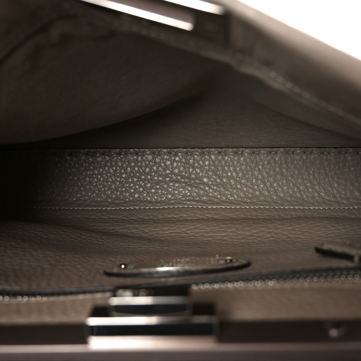 Cuoio Romano Selleria Medium Peekaboo Iconic Satchel Corda