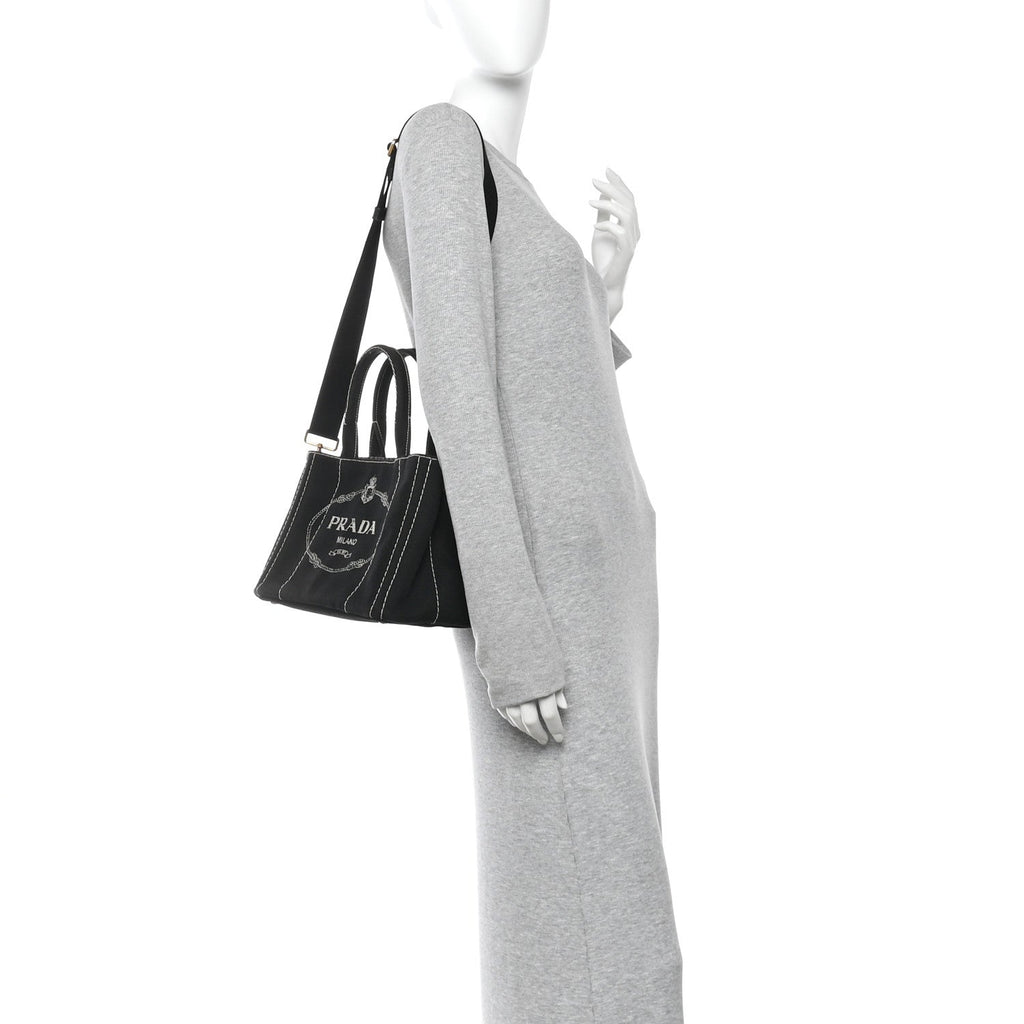 Canapa Small Logo Tote Black Talco