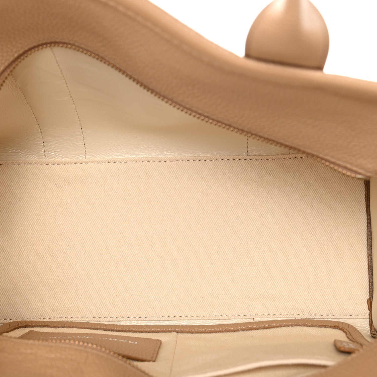 Grained Calfskin Medium The Tote Bag Camel