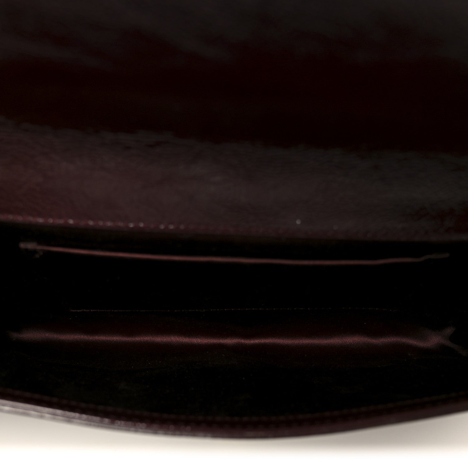 Textured Patent Calfskin Large Belle De Jour Clutch Berry