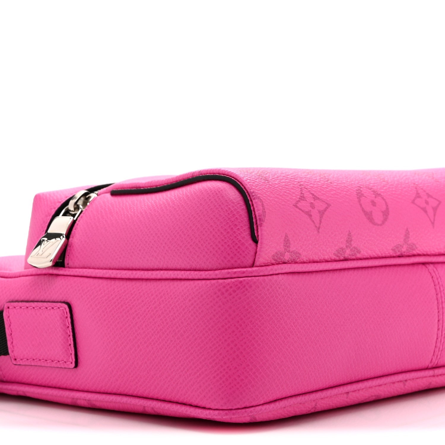 Taigarama Outdoor Messenger Fuchsia