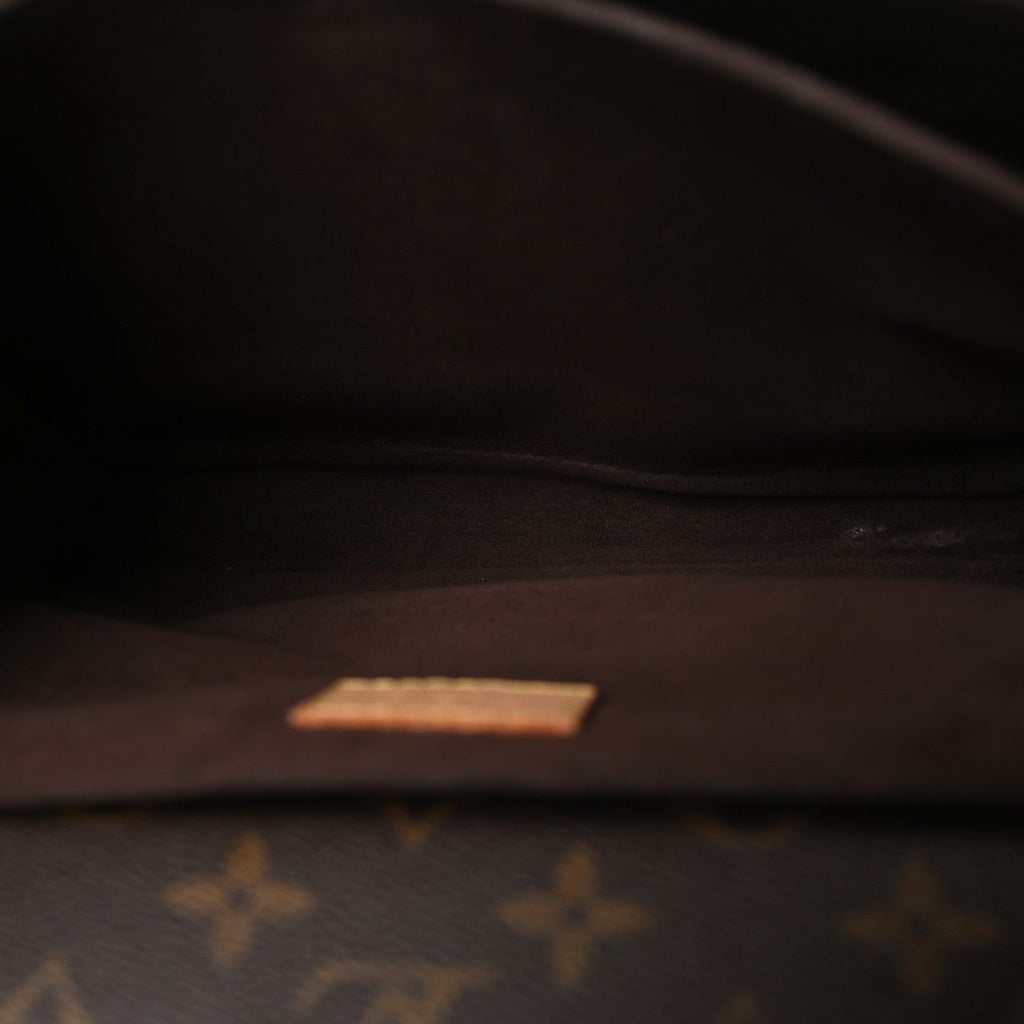 Monogram Pochette Metis