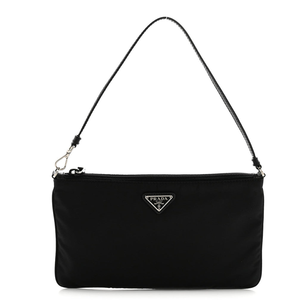 Re-Nylon Vela Pouch Black