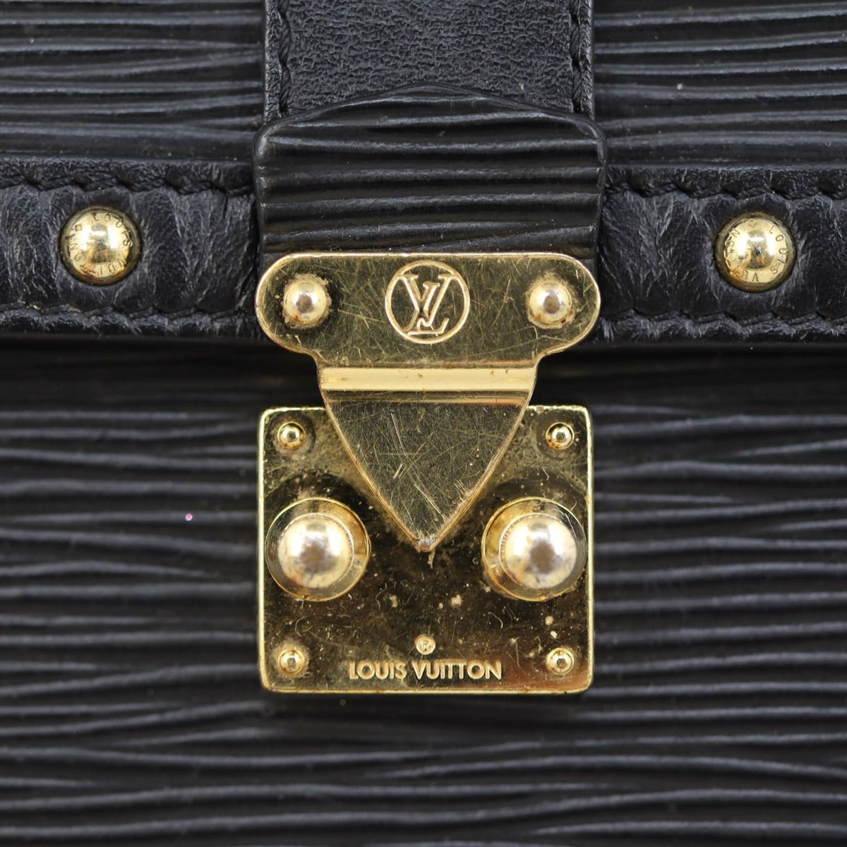 Louis Vuitton Vertical Trunk Pochette Epi
