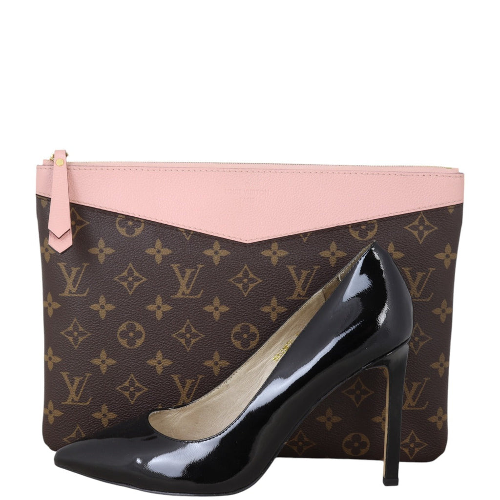Louis Vuitton Daily Pouch Monogram