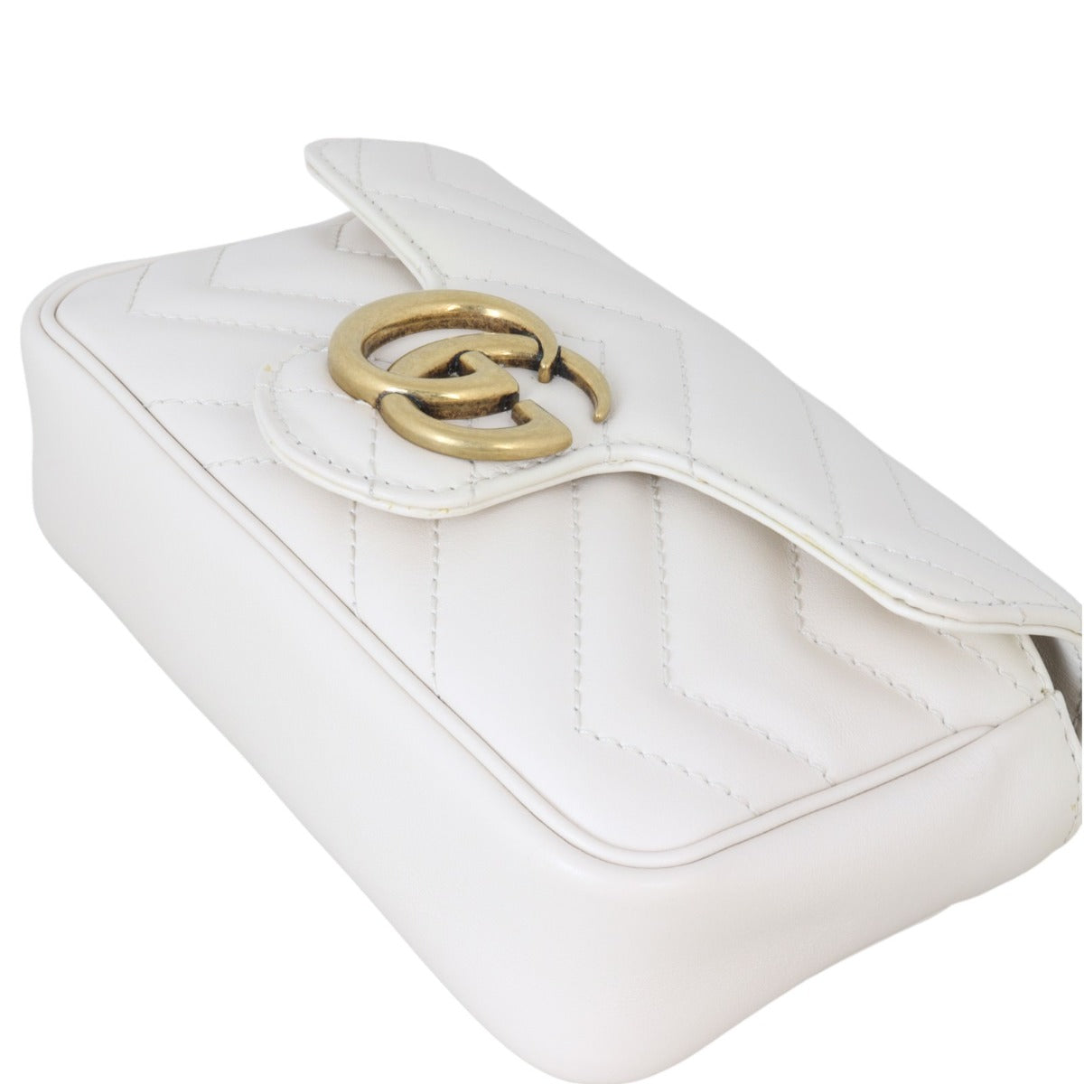 Gucci GG Marmont Matelasse Super Mini Shoulder Bag