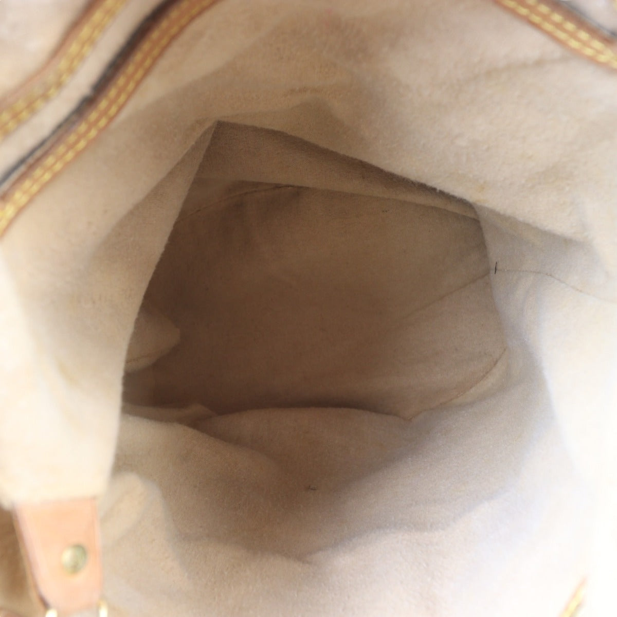 Louis Vuitton Bucket GM Monogram