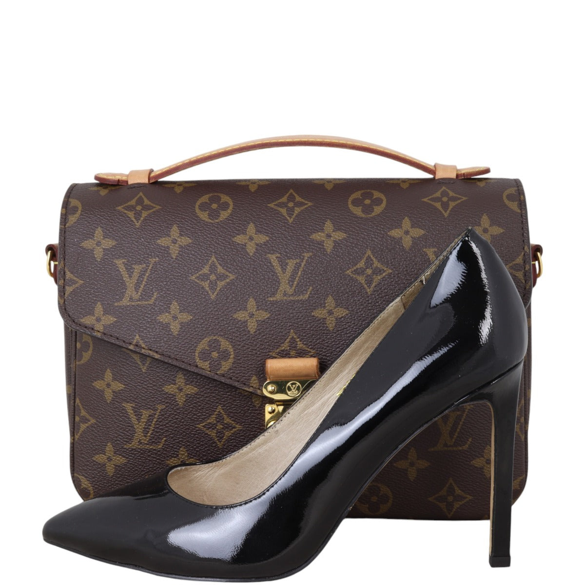 Louis Vuitton Pochette Metis Monogram