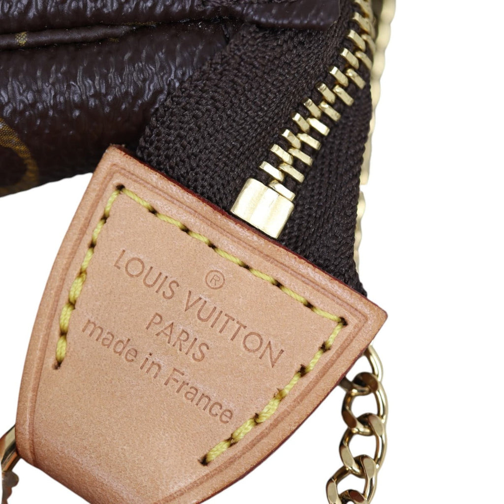 Louis Vuitton Mini Pochette Accessoires Monogram
