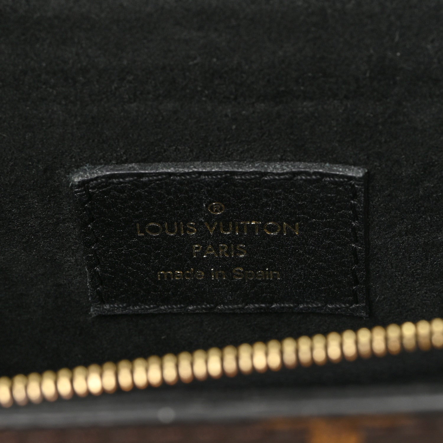 Monogram Victoire Black
