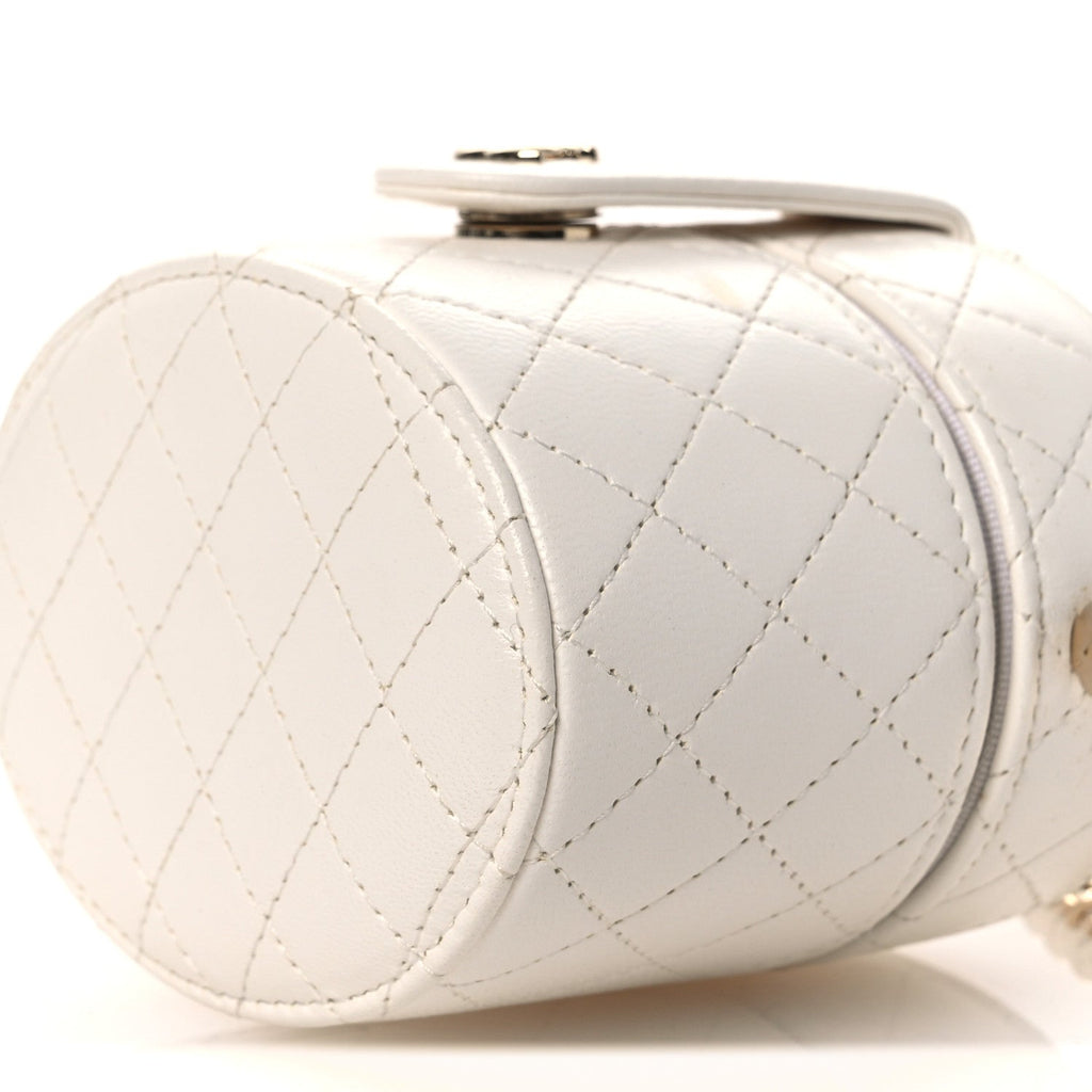 Lambskin Quilted Round Mini Vanity Case With Chain Case With Chain White