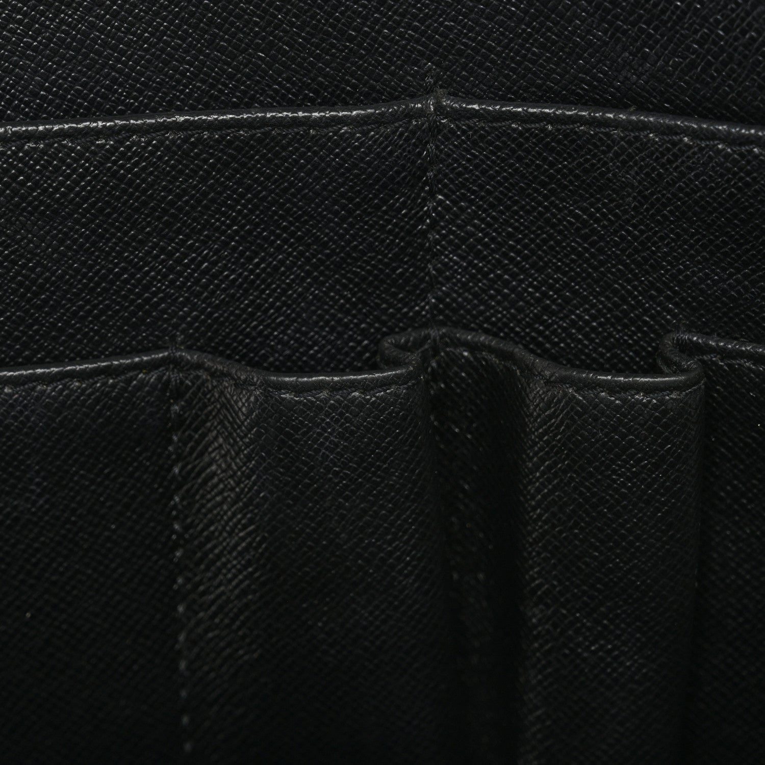 Epi Porte-Documents Voyage Briefcase Black