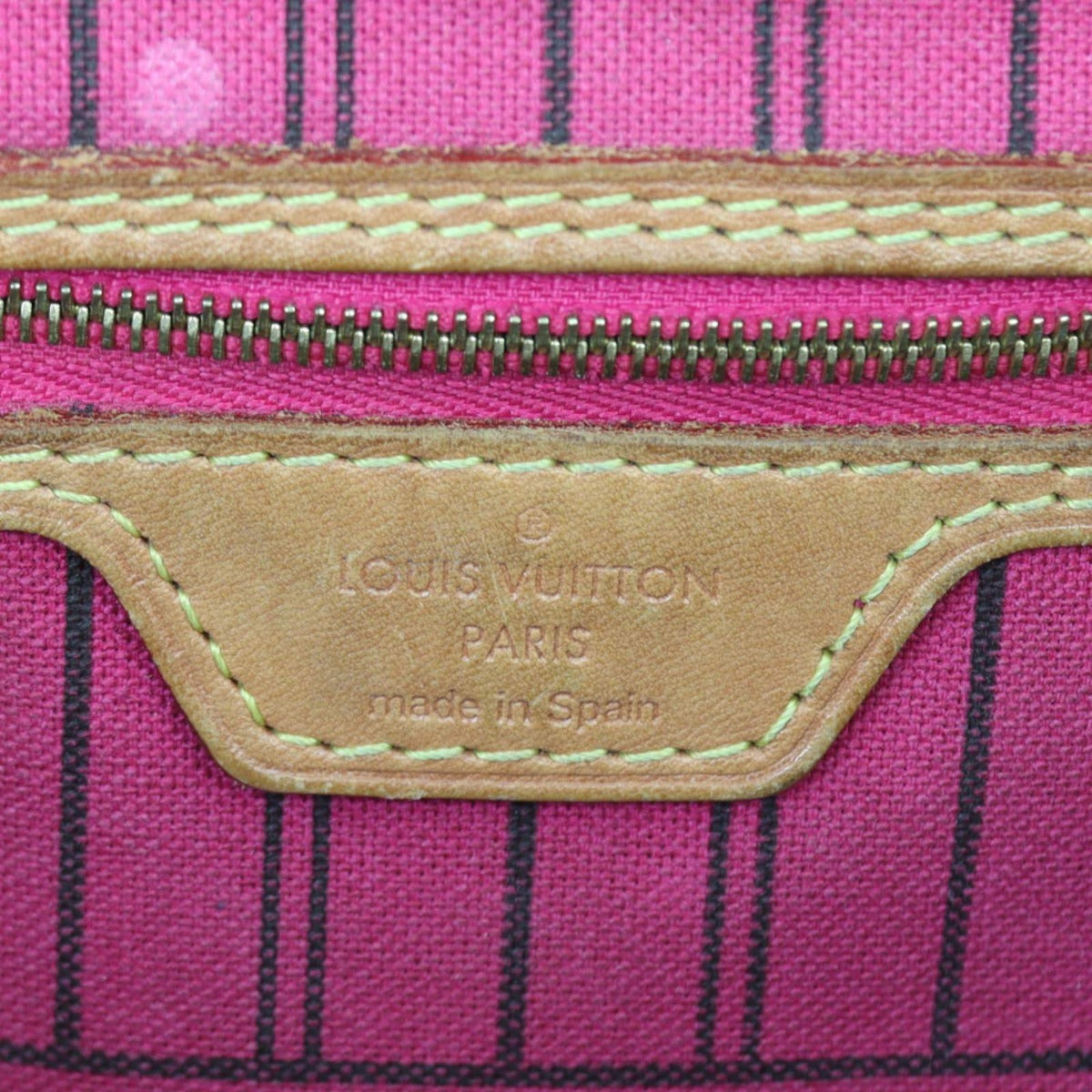 Louis Vuitton Neverfull MM Monogram