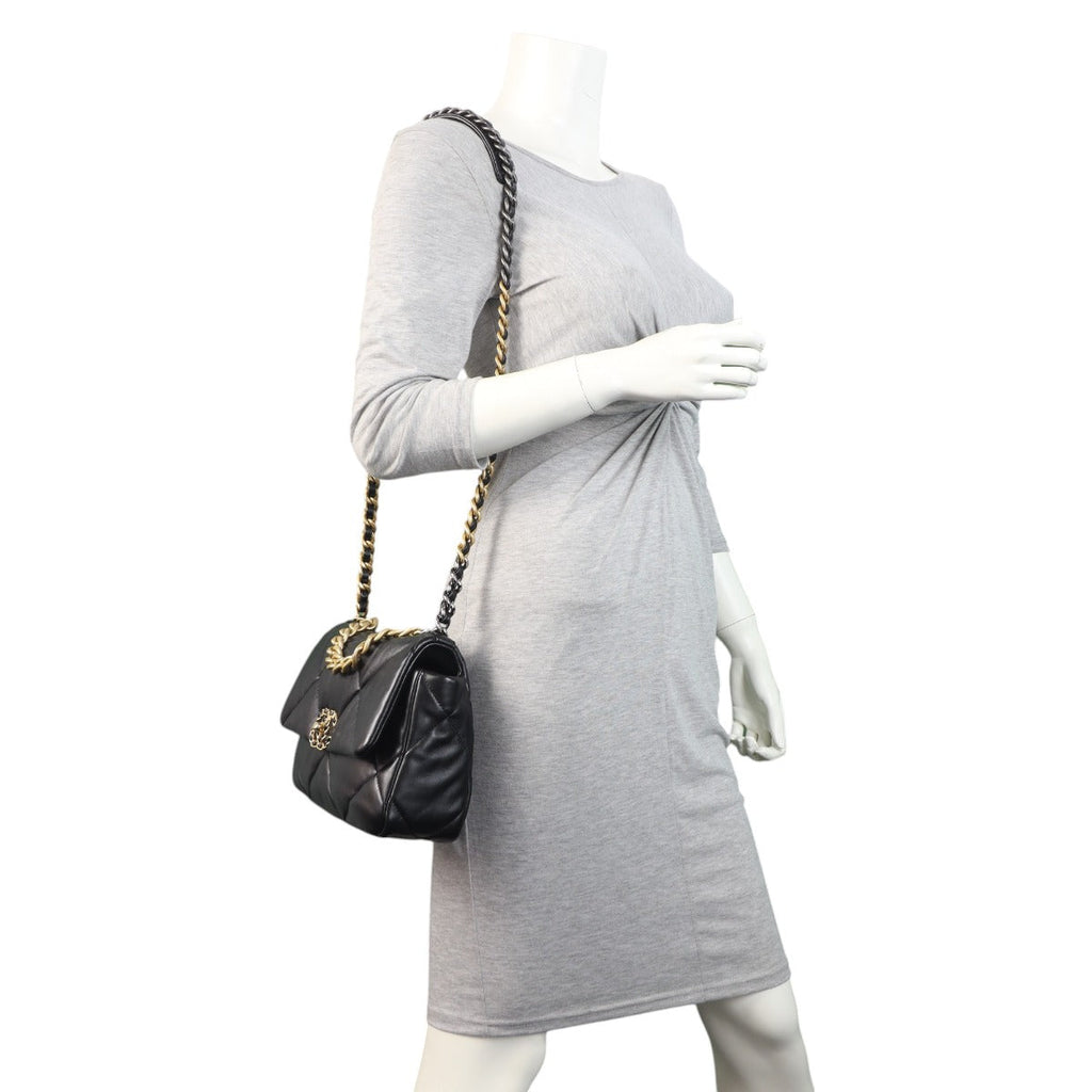 Chanel 19 Flap Bag Medium