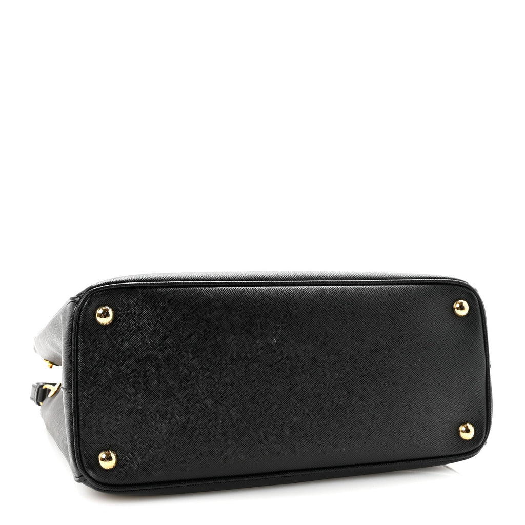 Saffiano Lux Large Galleria Double Zip Tote Black