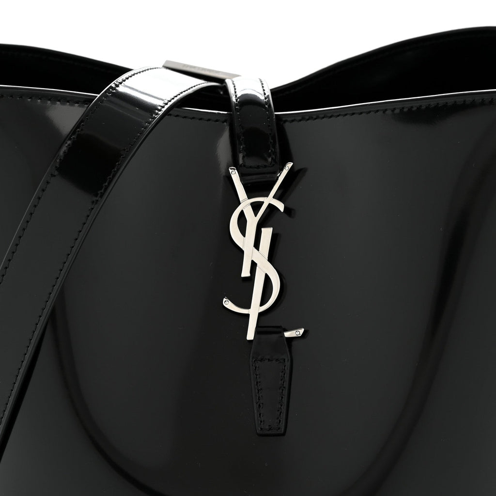 Patent Calfskin Le 37 Bucket Bag Black