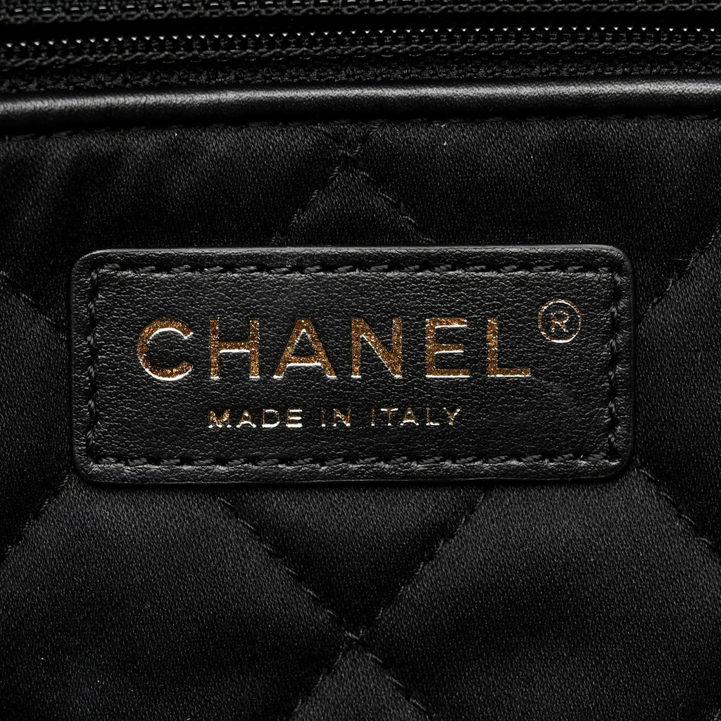 Shiny Calfskin Quilted Small Chanel 22 Black