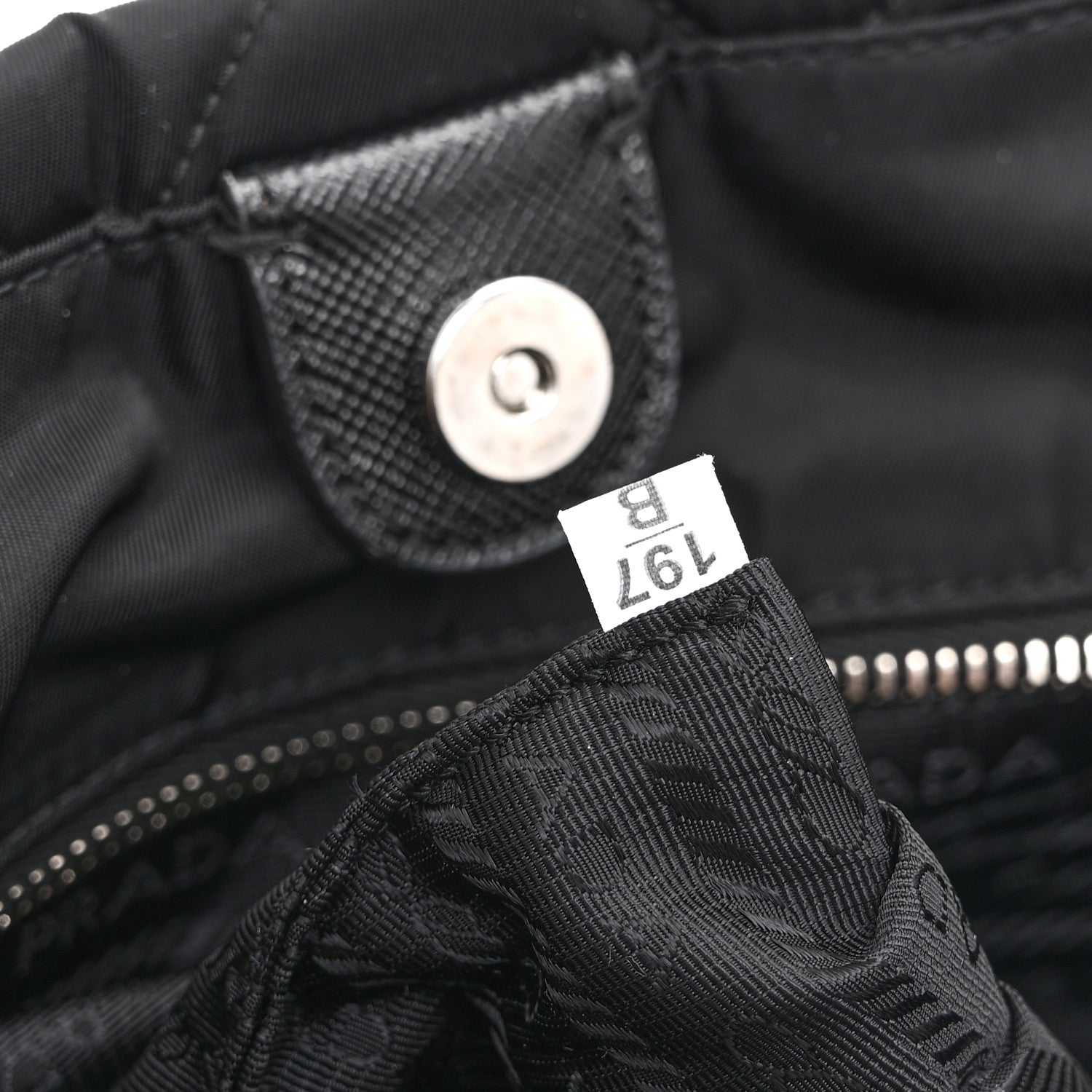 Nylon Tessuto Impuntu Quilted Tote Black