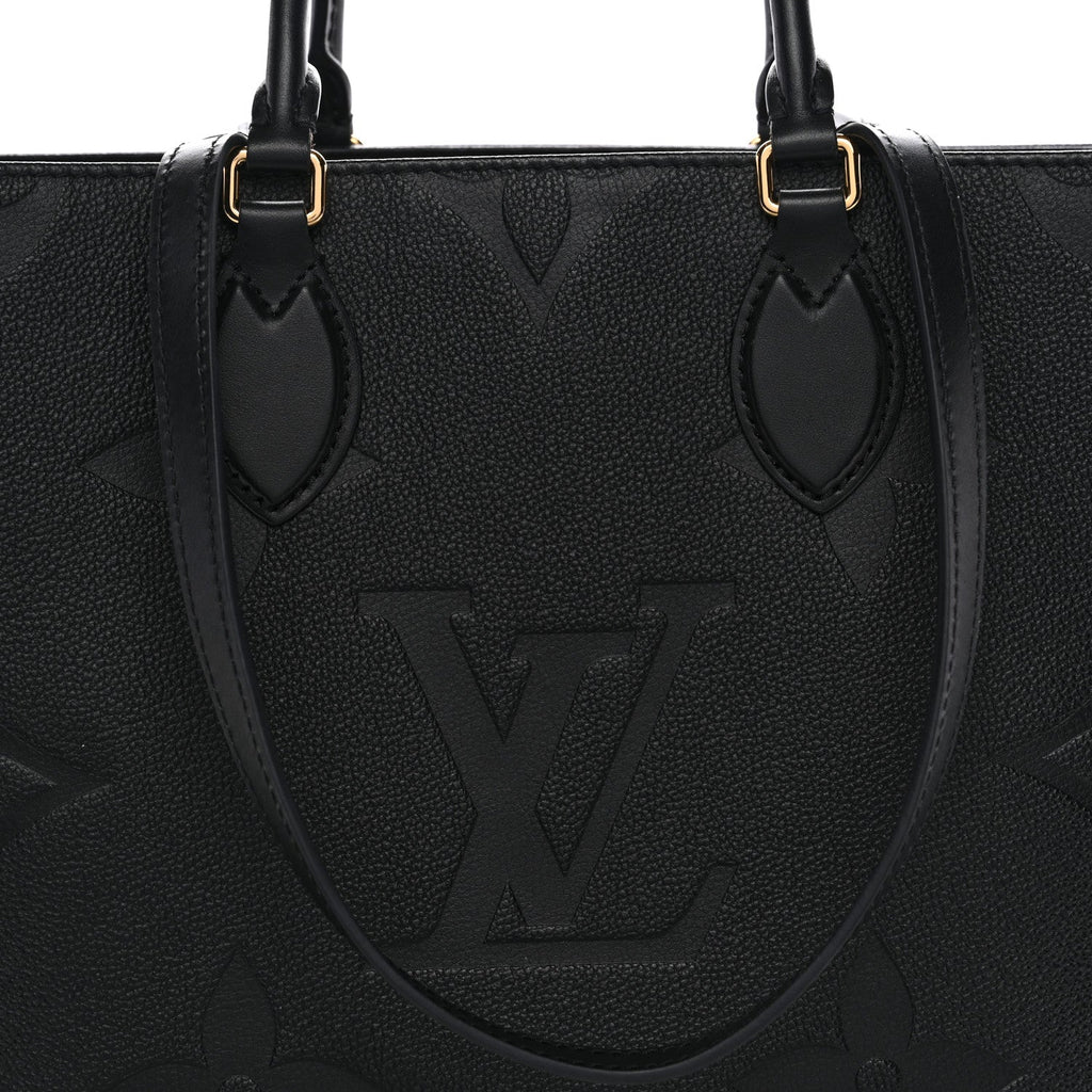 Empreinte Monogram Giant Onthego MM Black