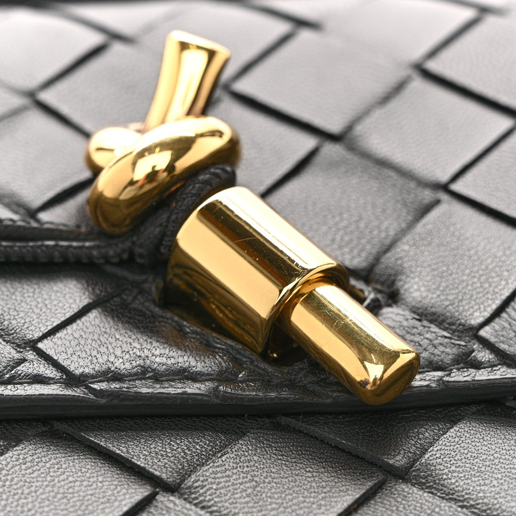 Nappa Intrecciato Long Andiamo Top Handle Clutch Black