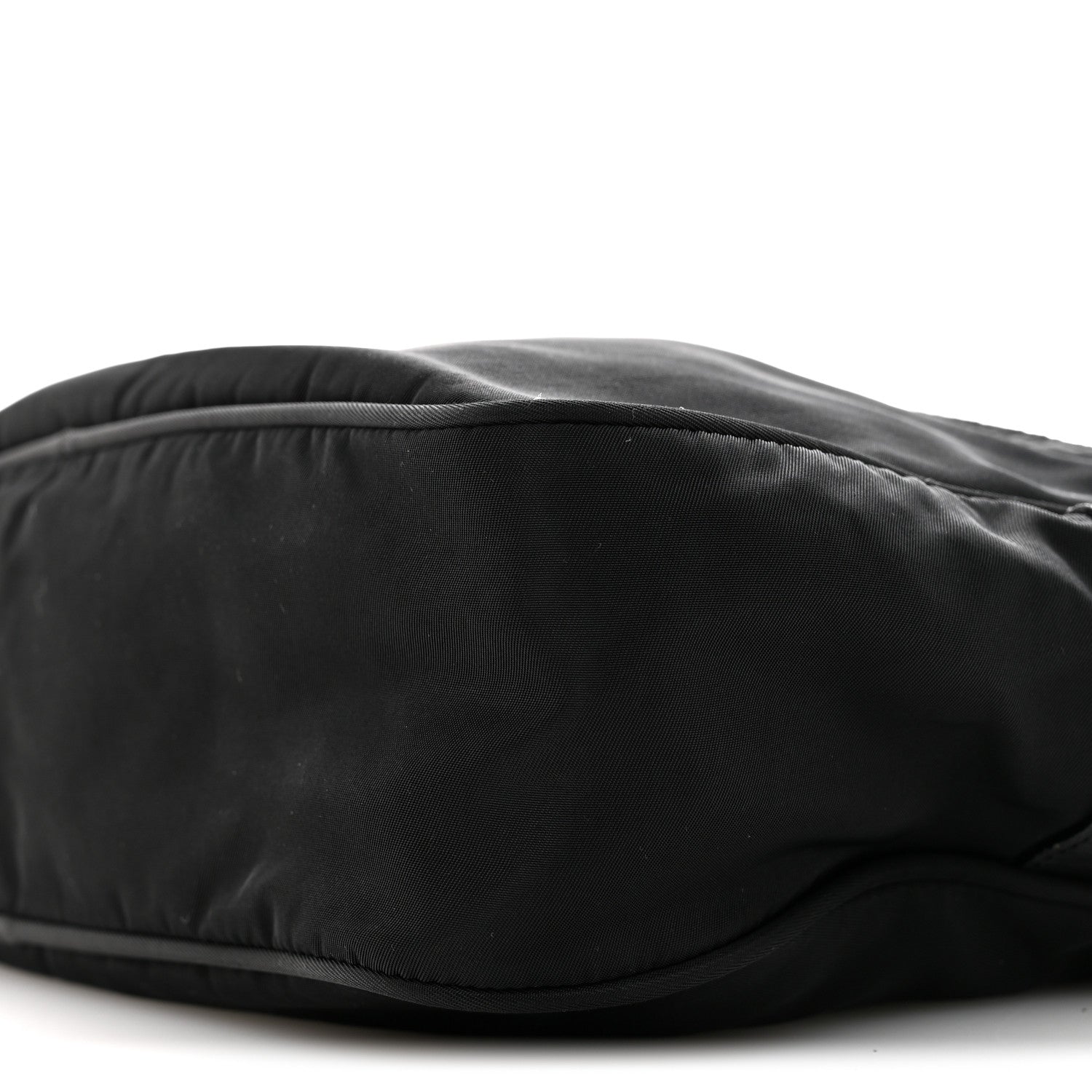 Nylon Vela Messenger Bag Black