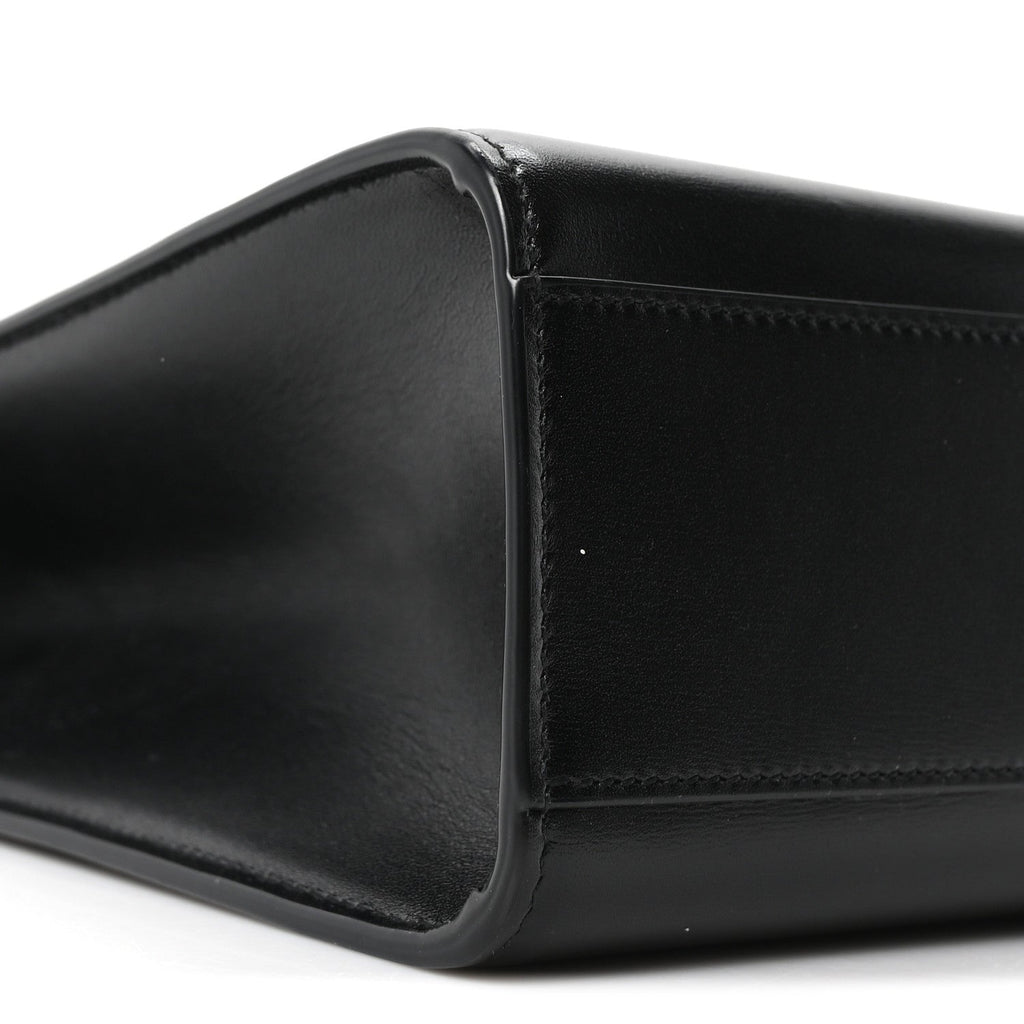 Smooth Calfskin Manhattan Shoulder Bag Black