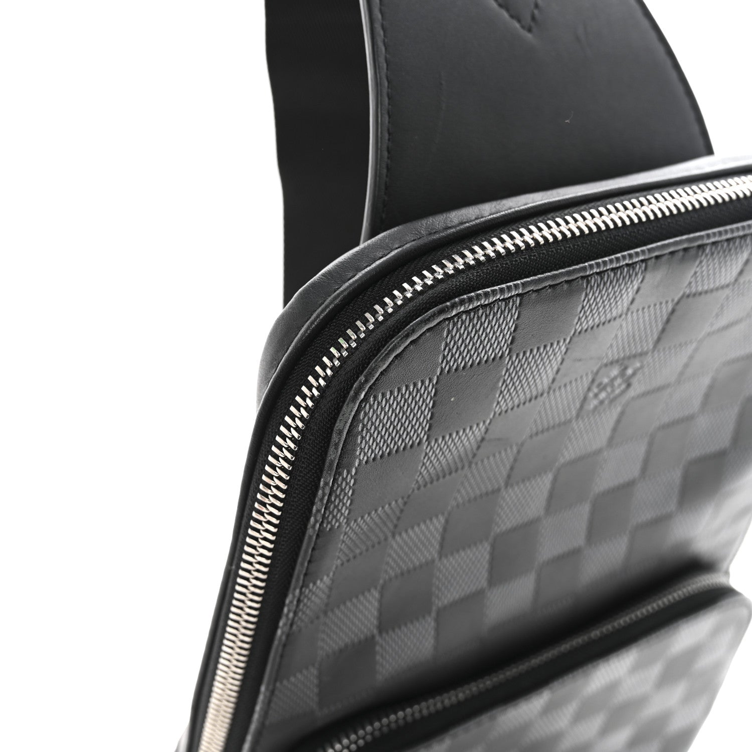 Damier Graphite Avenue Sling Bag Onyx Silver