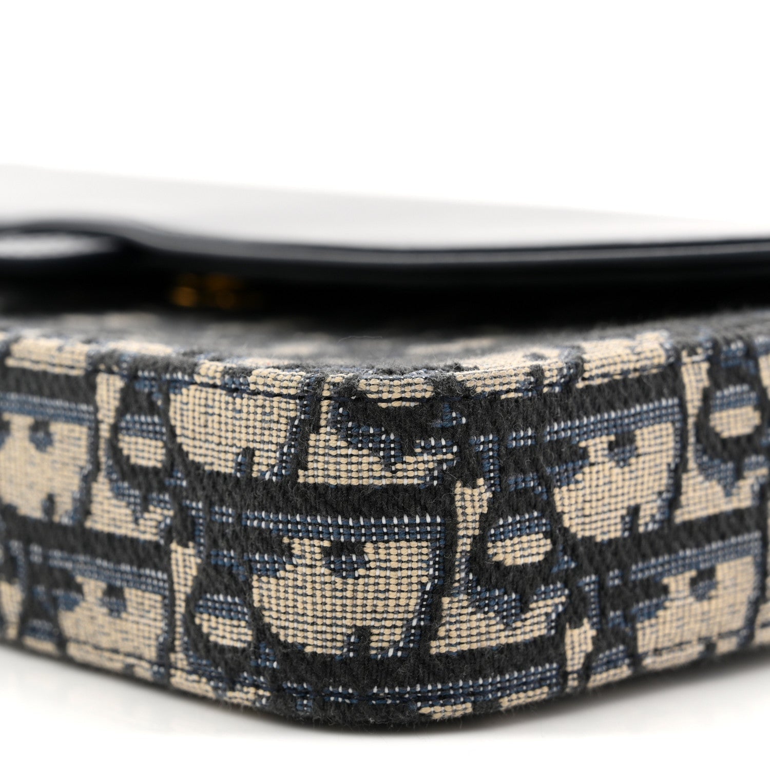 Oblique Smooth Calfskin Medium Saddle Pouch With Chain Blue