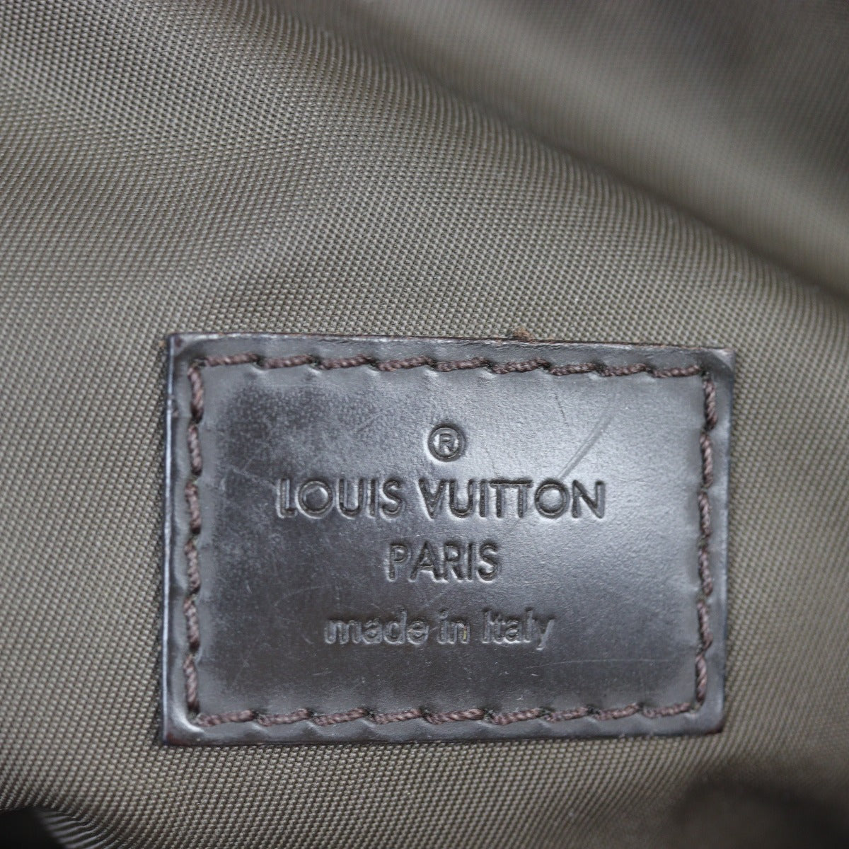 Louis Vuitton Damier Geant Citadin Earth Messenger