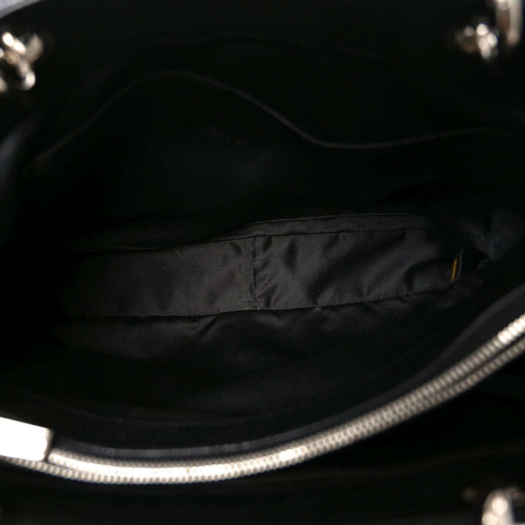 Caviar Quilted Grand Shopping Tote GST Black