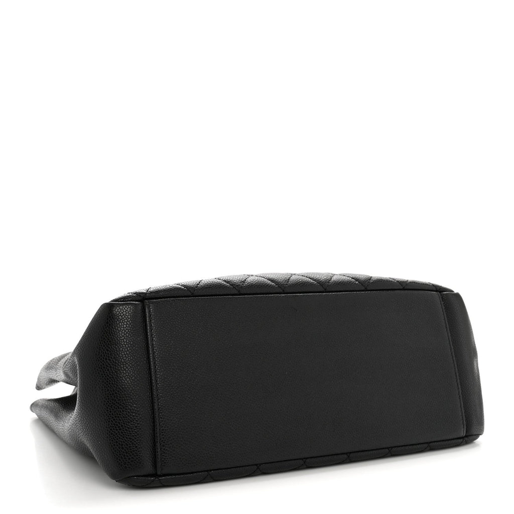 Caviar Quilted Grand Shopping Tote GST Black