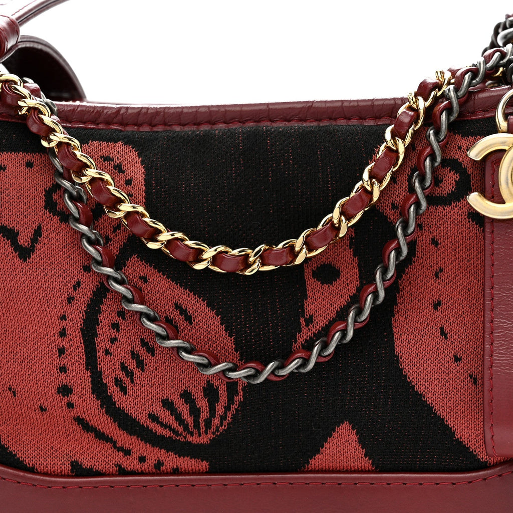 Knit Calfskin Small Gabrielle Hobo Red