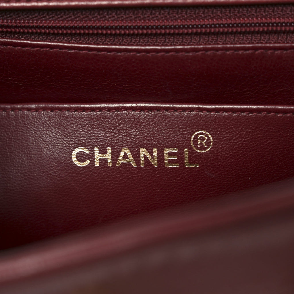 Lambskin Vertical Quilted CC Flap Shoulder Bag Burgundy