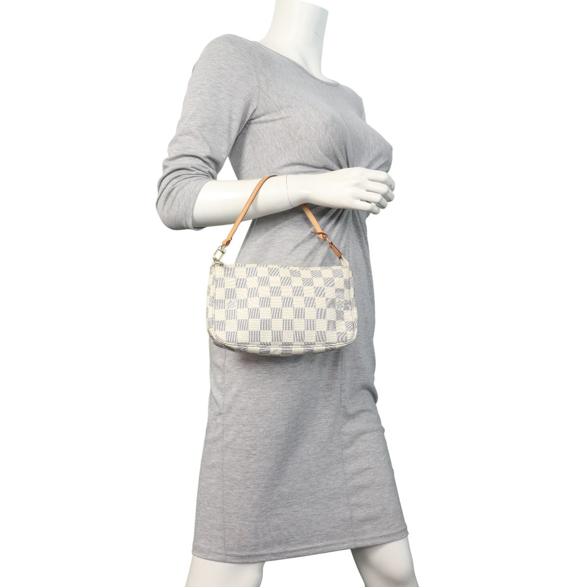 Louis Vuitton Pochette Accessoires Damier Azur