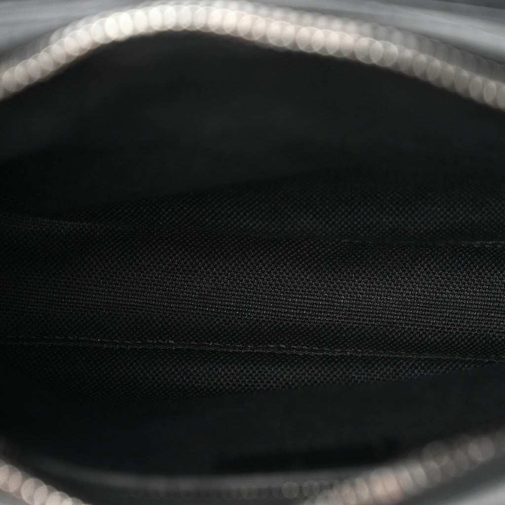 GG Supreme Monogram Small Crossbody Bag Black