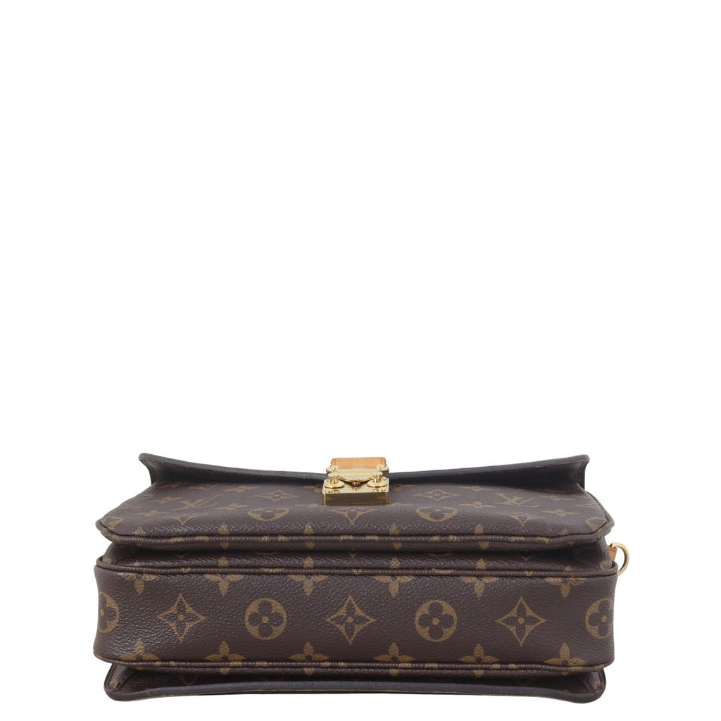 Louis Vuitton Pochette Metis Monogram